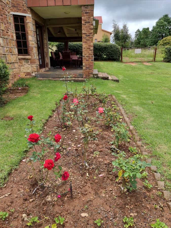 Vila Alm-Ue Dullstroom Exteriér fotografie